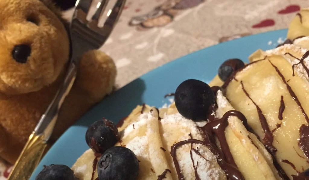 Crespelle Al Farro Farcite Con Burro Di Mele